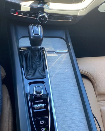 Volvo XC 60 cena 138900 przebieg: 73360, rok produkcji 2019 z Tuchów małe 596